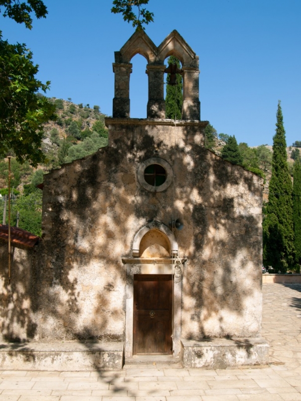 Ιερός ναός Αγίου Γεωργίου (Θέρισος Κυδωνίας)