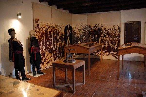 Ιστορικό και Λαογραφικό Μουσείο Θερίσου